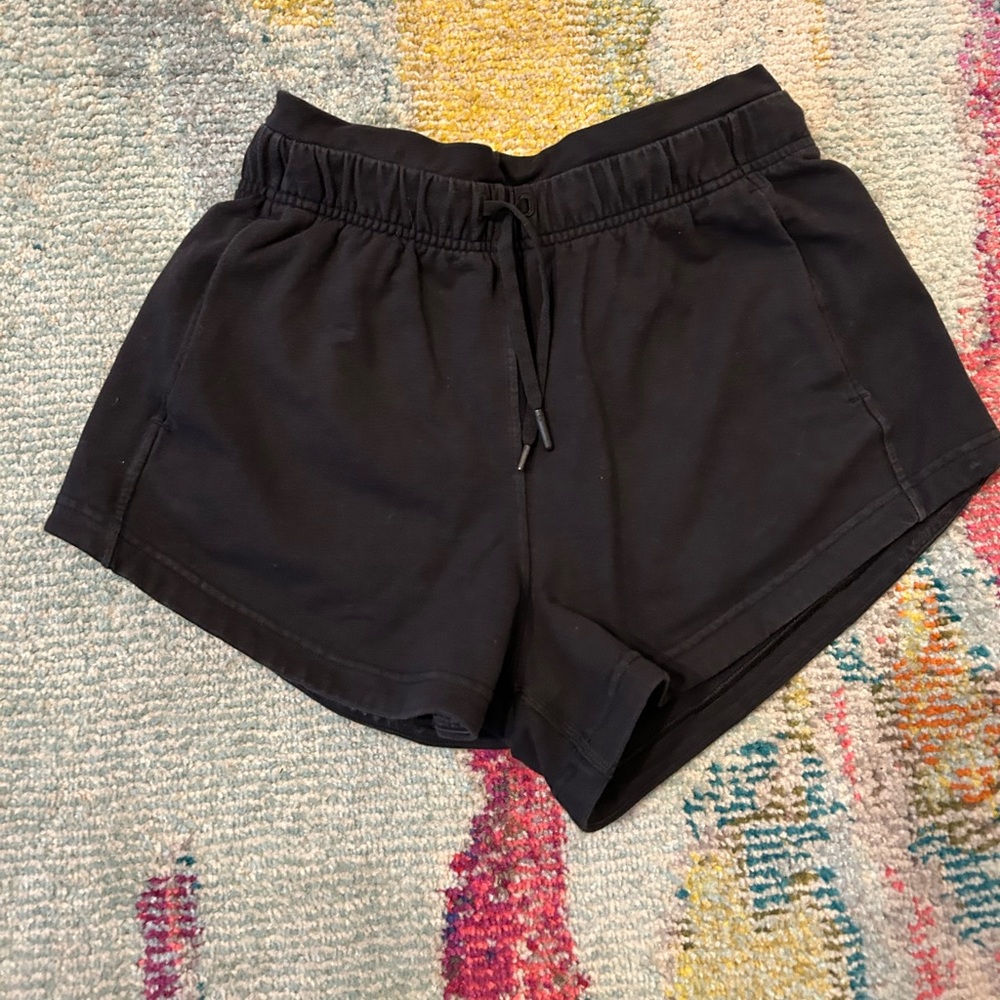 Lululemon Inner Glow Black High Rise Shorts - Picture 3 of 5